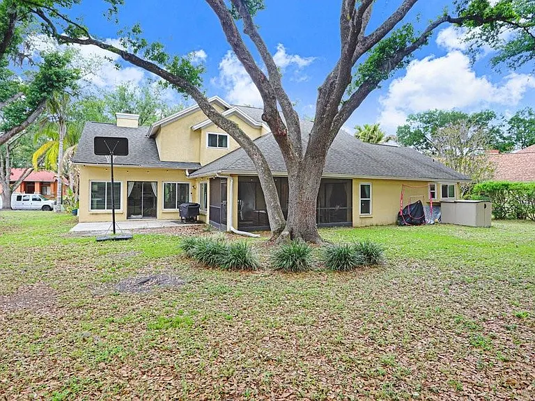 6214 Farthing St — Photo 20