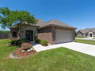 13023 Sterling Ridge Dr, Gonzales, LA 70737