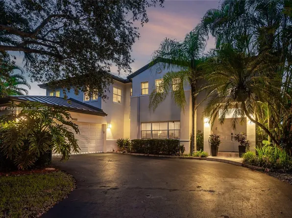 7601 SW 148th Ter, Palmetto Bay, FL 33158