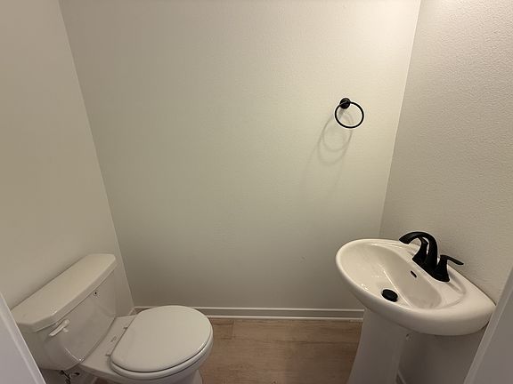 4th image of 1863 S Garland Ave