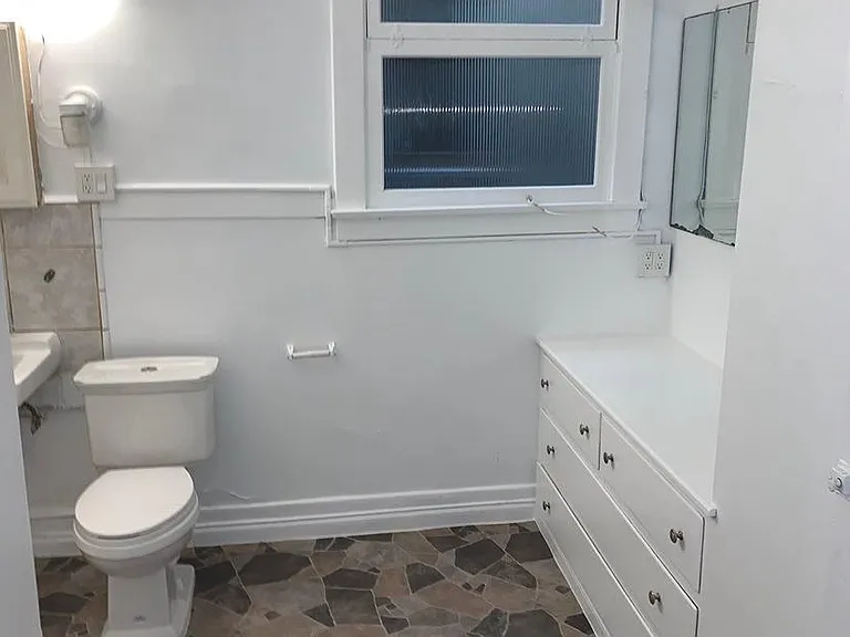 3700 S Pacific Ave #1 — Photo 9