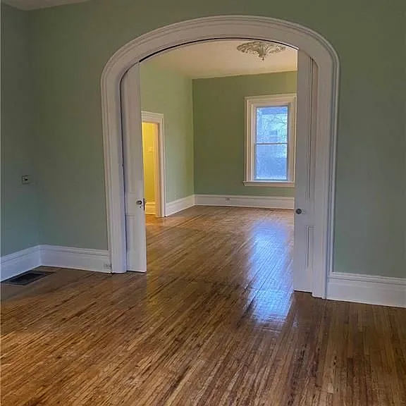 231 Albert St — Photo 9