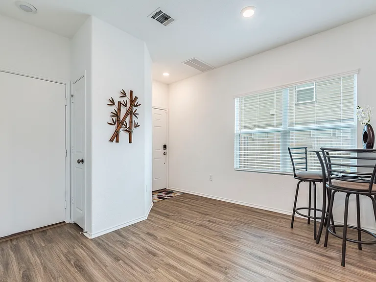 7117 Dancing Wind Ln — Photo 5