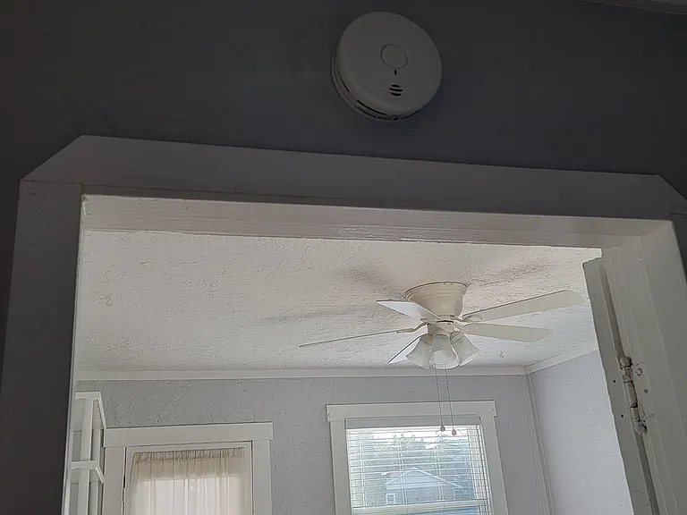2301 Orange St — Photo 13
