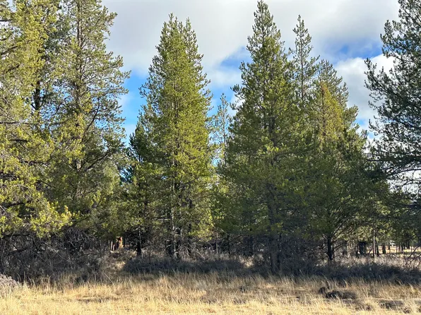 Split Rail Rd #6100, La Pine, OR 97739