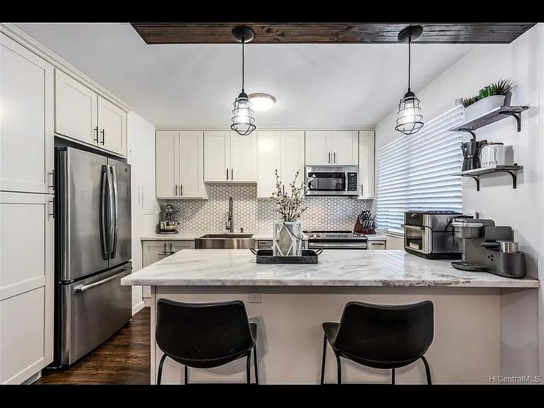 94-1402 Lanikuhana Ave #426 — Photo 5