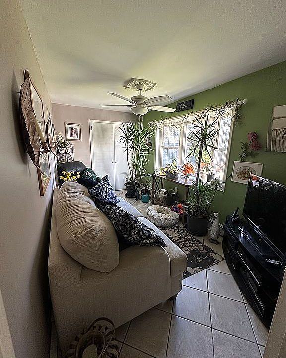 30 Crabtree Ln, Levittown, NY 11756 Zillow