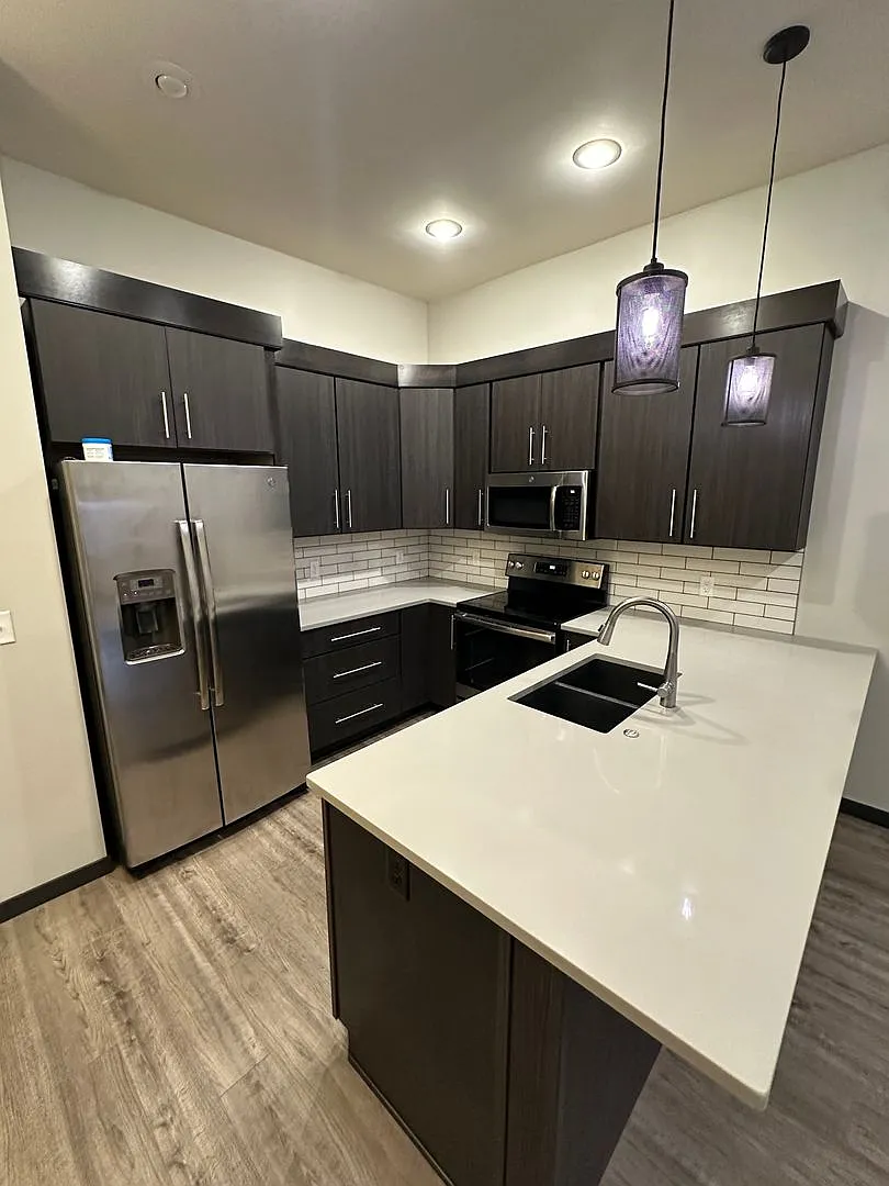 Luxury Apartment For Lease in Downtown Norfolk — Photo 2