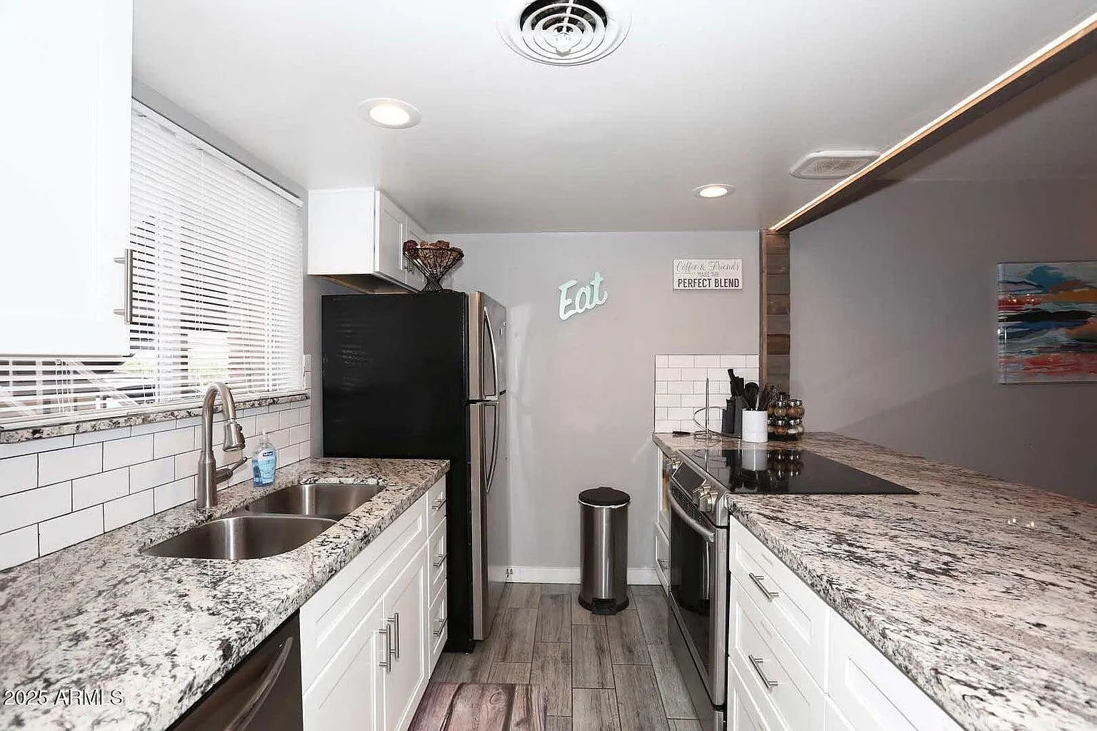 2 bed, 2.0 bath, 1120 sqft, $2,400 — Photo 3