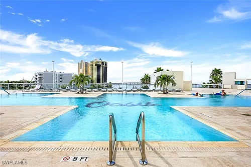 3000 Oasis Grand Blvd Photo 1