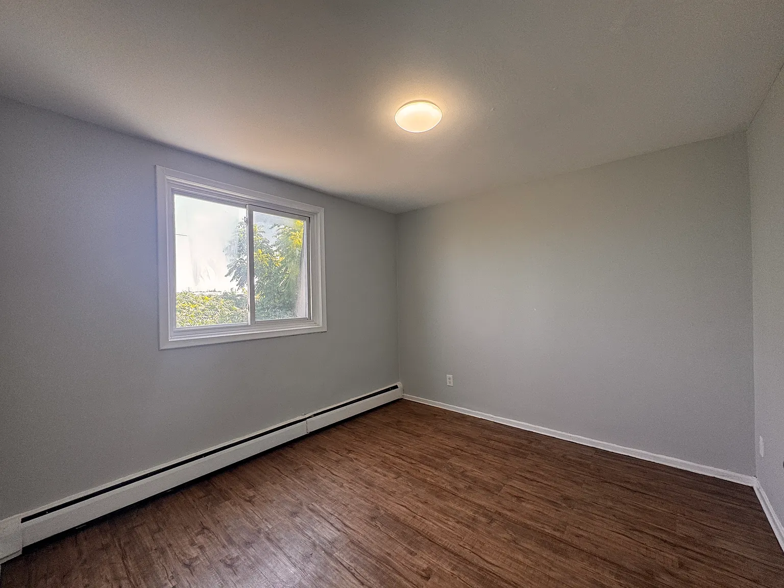141 Linnwood Avenue Cambridge — Photo 4