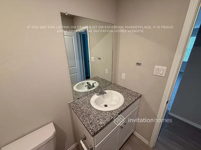 138 Pasadena Pl — Photo 8