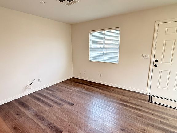 2nd image of 630 N 9th St Unit A