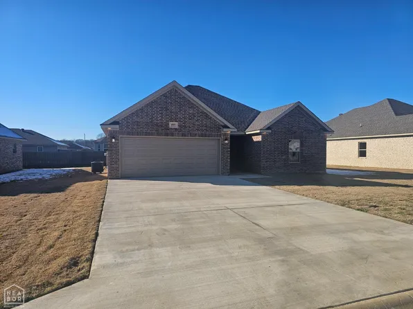 4597 Plymouth St, Jonesboro, AR 72405