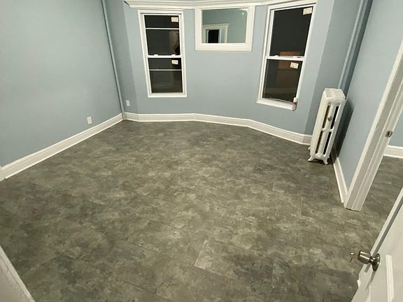 4th image of 118 N 17th St #2