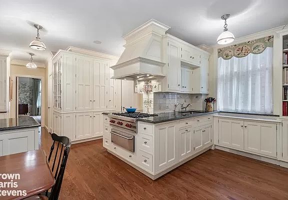 5th image of 655 Park Ave APT 5B