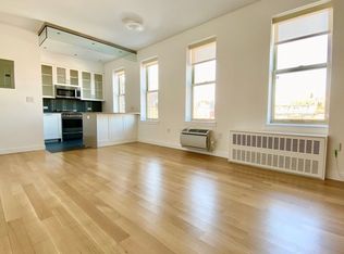 215 W 10th St APT 4A, New York, NY 10014