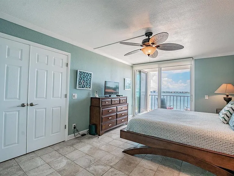 6295 Bahia Del Mar Cir #401 — Photo 8