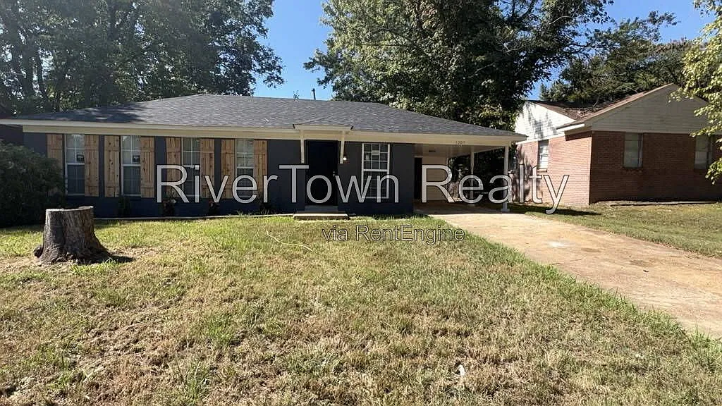 3 bed, 1.0 bath, 950 sqft, $1,195 — Photo 2