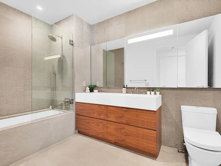 360 E 89th St #5C — Photo 6