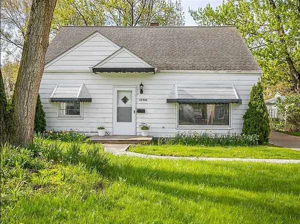 26980 Drakefield Ave, Euclid, OH 44132