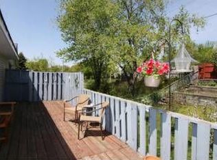 1261 Easter Ln, Eagan, MN 55123