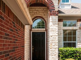 6125 Huntington Dr, Haltom City, TX 76137