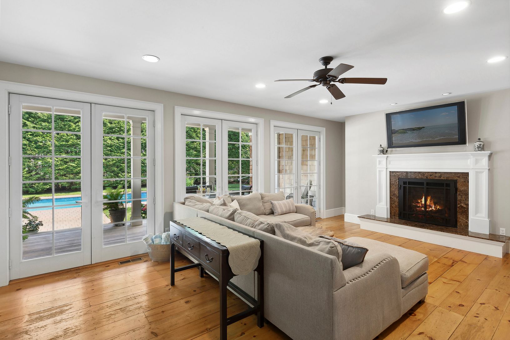  Sunny Living Room