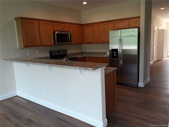 5th image of 6840 Colemans Crossing Ave