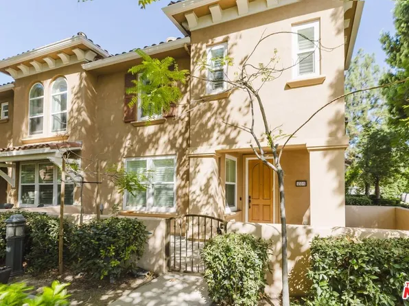 453 N Altadena Dr Unit 8, Pasadena, CA 91107