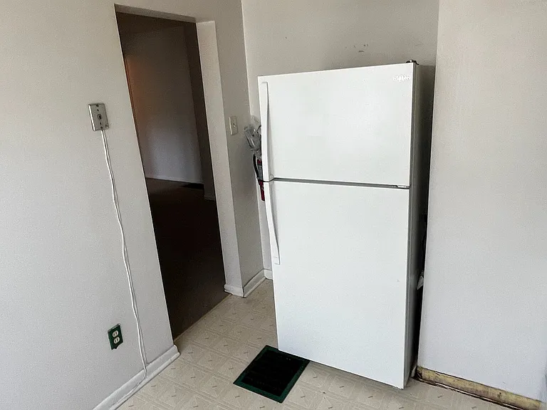 718 Penn Ave #2 — Photo 8