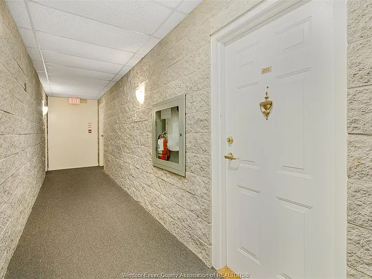 1885 Normandy St #202 — Photo 5