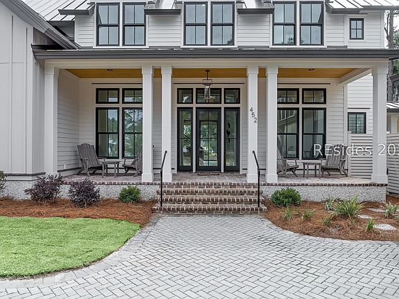 5th image of 452 Davies Rd