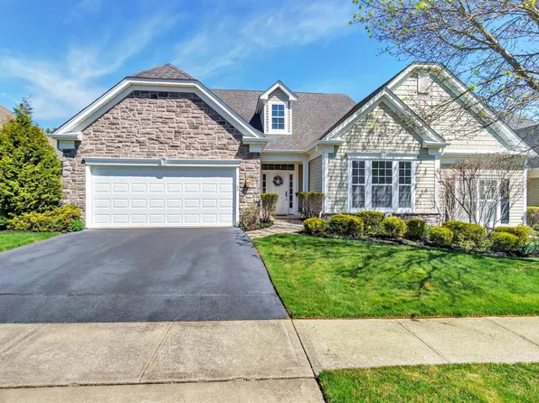 69 Samantha Circle #69, Westhampton, NY 11977