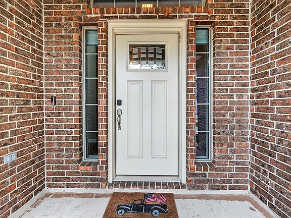 3rd image of 209 April Waters Dr W