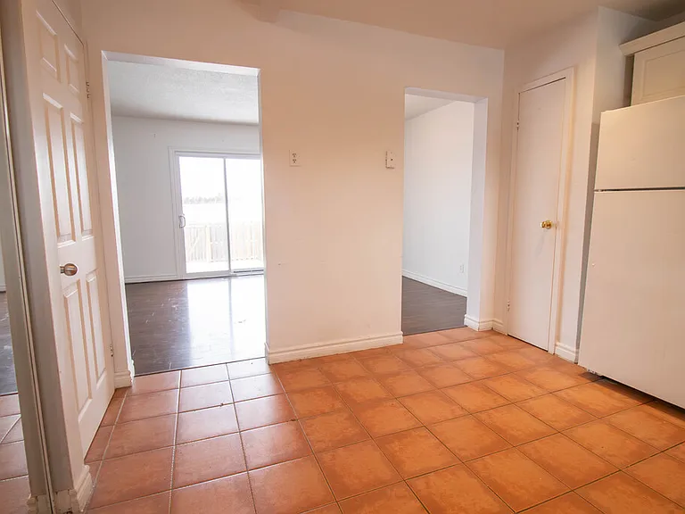 131 Rockwood Ave #33 — Photo 7