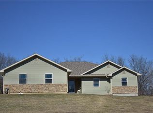58388 Dow Trl, Hannibal, MO 63401