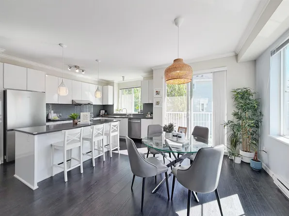 5550 Admiral Way #121, Delta, BC V4K 0C4