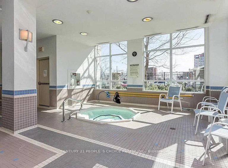 3504 Hurontario St #2309 — Photo 24