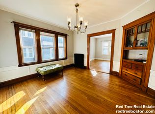 12 Saint Peter St APT 1, Jamaica Plain, MA 02130