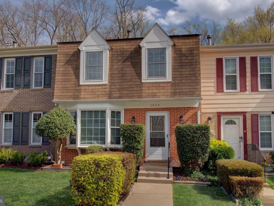 5903 Kara Pl, Burke, VA 22015