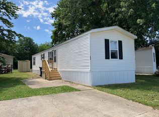 151 Juniper Dr #151, Mount Vernon, IL 62864
