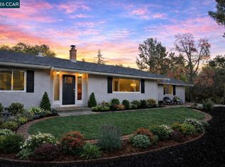 8 Cherry Hills Ct, Lafayette, CA 94549