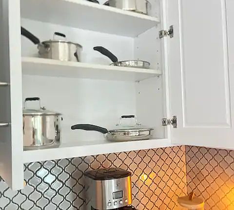 3rd image of 5120 Collinwood Ave #5120