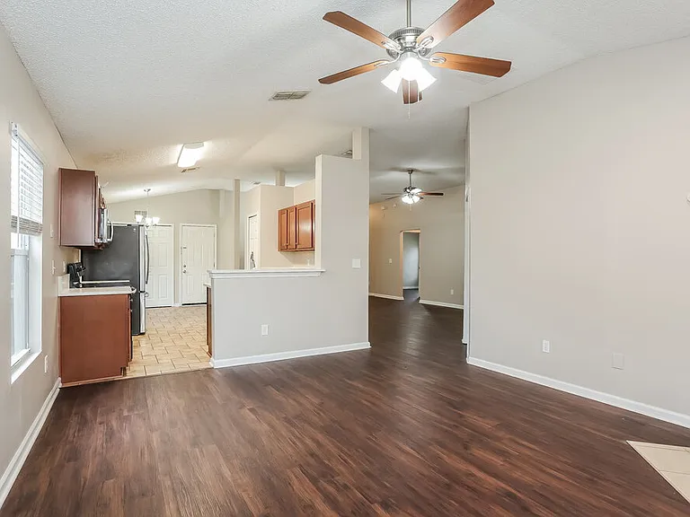 8628 Springtree Rd — Photo 9