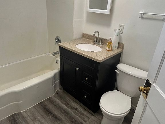 2nd image of 417 E Cook St #B