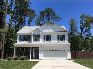 101 Dartmouth Dr, Yorktown, VA 23693
