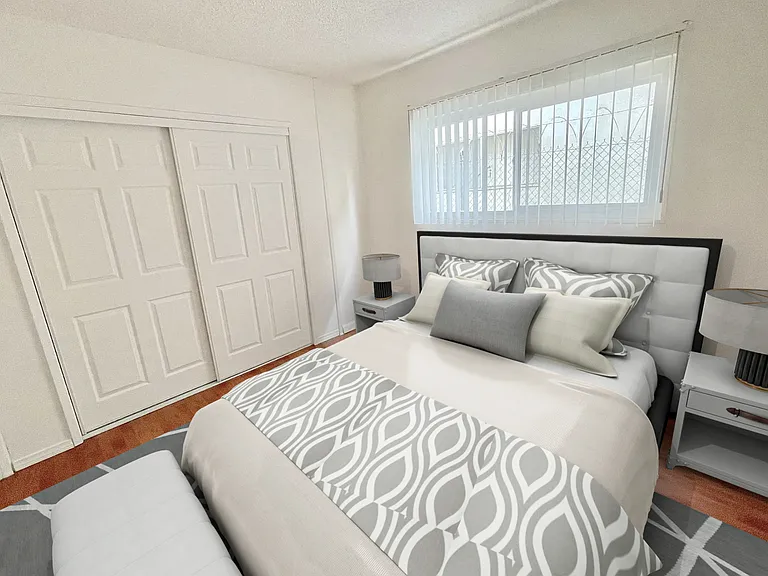 12730 Pacific Ave — Photo 3