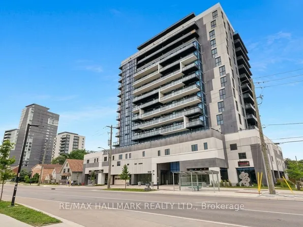 128 King St N, Waterloo, ON