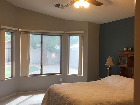 3rd image of 8419 W Paradise Dr